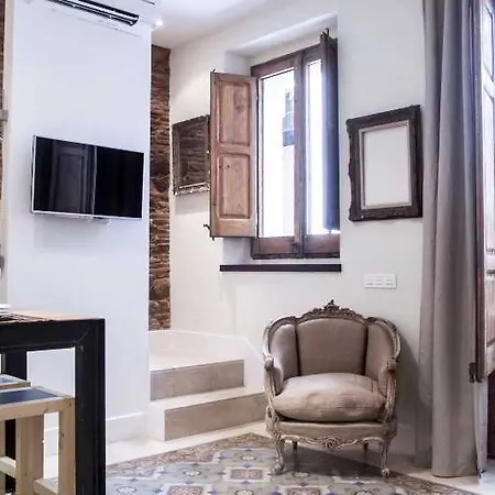 We Town House With Terrace Apartment *